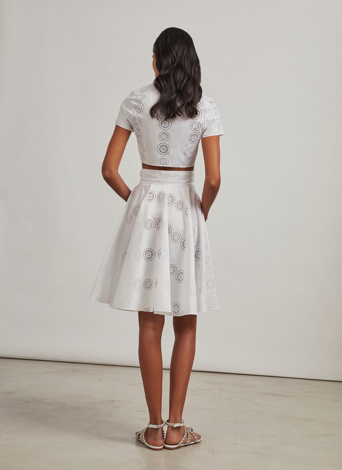 Tied broderie anglaise poplin top ALAÏA  TIED BRODERIE ANGLAISE POPLIN TOP